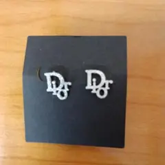 Dior トロッターピアス　両耳　ピアス　ロゴ　ノベルティ