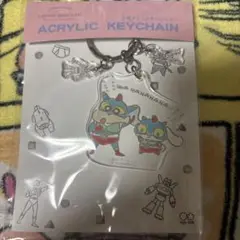 新品　アクキー　アクション仮面　シナモロール　クレヨンしんちゃん　キーホルダー