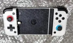 GAMESIR X2 コントローラー
