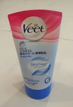 Veet ヴィート バスタイム除毛クリーム 敏感肌用  CIS-a
