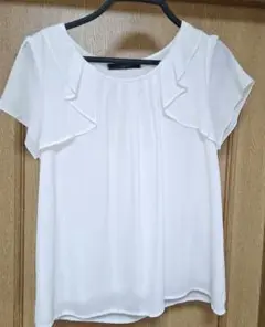 ☆これからピッタリ☆可愛い綺麗系な オシャレフリルシャツ