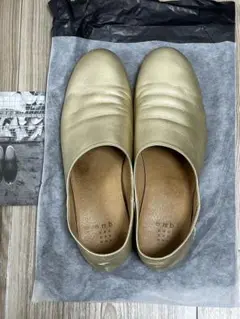 que shoes plain グレーベージュ　グレージュ　Lサイズ　試着のみ que shoes plain グレーベージュ グレージュ Lサイズ 試着のみ