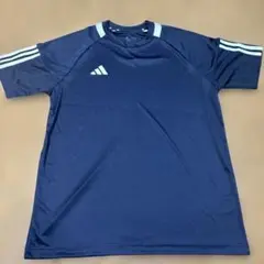 新品保管品adidas ネイビー 半袖シャツ