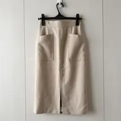フロントポケットタイトスカート