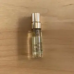 トムフォード タスカン・レザー オードパルファム ミニスプレイ 3ml