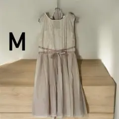 ワンピース　ピンクベージュ　ミニドレス　M