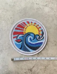 アイロンワッペン☆海　波　太陽　アップリケ　リメイク　古着