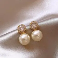 Item thumbnail for item 83d39b9e-2cae-4aef-9fbe-d225c621666c