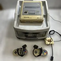 Nintendo スーパーファミコン ステーションラック、ソフト セット