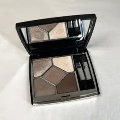 Item thumbnail for item 015e8697-ec91-4b38-b236-0681a6b81702
