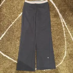 Champion グレー　ジャージ　パンツ　ズボン　Lサイズ