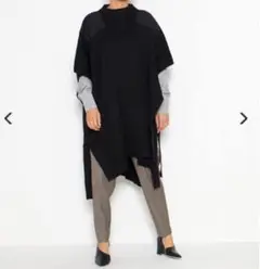 hyke 黒ニット ケープ ポンチョCOMMAND SWEATER PONCHO