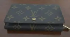 正規品ルイヴィトン三つ折り財布