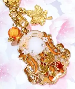 アマビエ様 紅葉オレンジ キーホルダー