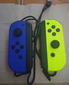 ほぼ未使用　ほぼ新品　Nintendo Switch ジョイコン Joy-Con
