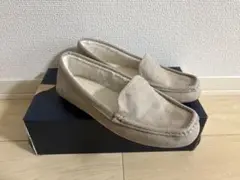 ベージュ モカシン