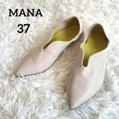 美品✨ MANA ふかふかバブーシュ　アイボリー　ゴールド　23cm 24cm 美品✨ MANA ふかふかバブーシュ アイボリー ゴールド 23cm 24cm
