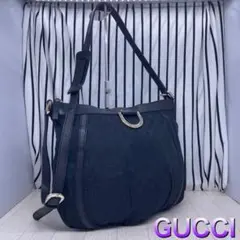 【美品】GUCCI GG柄A4収納可能斜め掛けショルダーバッグ