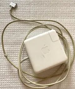 85W Apple MagSafe 2 充電器 Output 20V 2015年