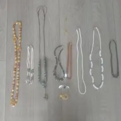アクセサリー　ネックレスなどまとめ売り