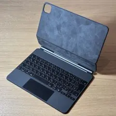 iPad Magic Keyboard 11インチ