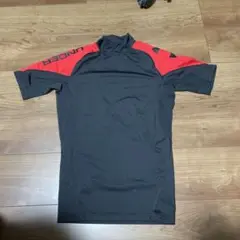 UNDER ARMOUR アンダーシャツ MD グレー/レッド