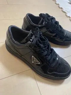 PRADA ブラックレザー スニーカー