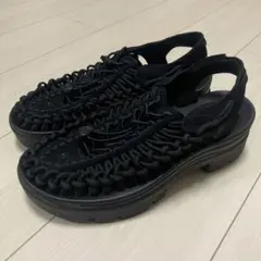 KEEN UNEEK PLT ユニーク　25㎝