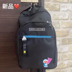 ドラえもん キッズリュック チャーム付きリュック ブラック　新品