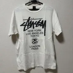 Sutssyホワイトtシャツ