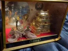 小田原城 金色置き物ケース入り