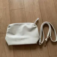 FIRANOショルダーバッグ