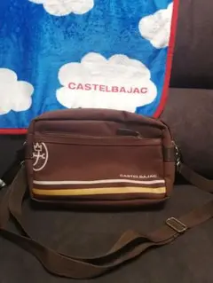 カステルバジャックショルダーバック