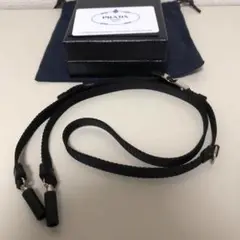 プラダPrada ナイロン ブラック AirPods キャリーストラップ