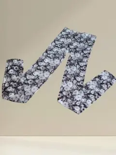 未使用品★Honeys★花柄ストッキング 白黒