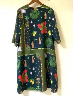 超美品 入手困難 パグ 総柄  mannine ワンピース 岸本万里 超美品 入手困難 パグ 総柄 mannine ワンピース 岸本万里 - メルカリ