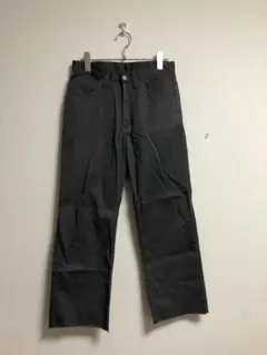 Carhartt ブラック チノパン