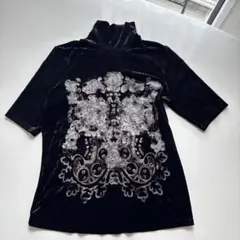 RITSUKO SHIRAHAMAタートルネックビジュー刺繍 カットソー