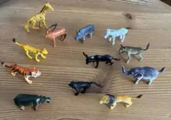 ミニチュア　サバンナ動物フィギュア 12体セット