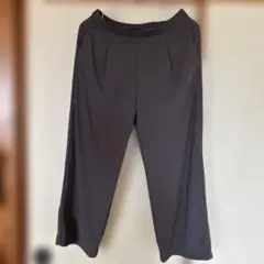 UNIQLO クレープジャージー ストレートパンツ