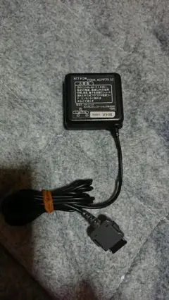 FOMA ドコモ acアダプタ 02 やや傷や汚れあり 1ケ パナソニックVHB