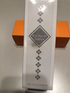 新品、未開封 ♡　リッチプラスアップエッセンス　50ml