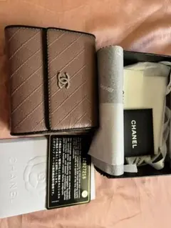 すけた様ご検討中☆希少☆CHANEL財布