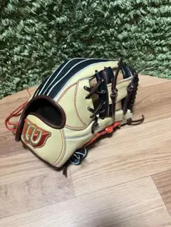 ウィルソンクイーン デュアル ソフトボール 内野手用グラブ スーパースキン