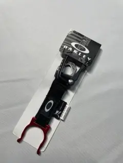Oakley（オークリー） ハイマルチホルダー（黒/赤）