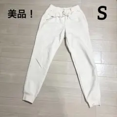 Item thumbnail for item d95bc29c-3867-4388-926e-41920db83e2a