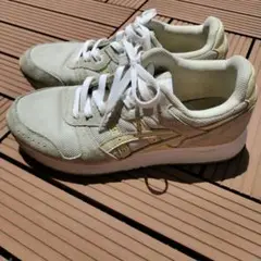 ASICS　ライトクラシック