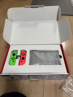 Nintendo Switch 本体 グリーン/レッドジョイコンセット