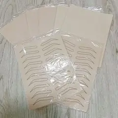 Item thumbnail for item 5feffc2d-8e5e-48a5-8653-cad7ab2c8193