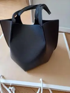 バック